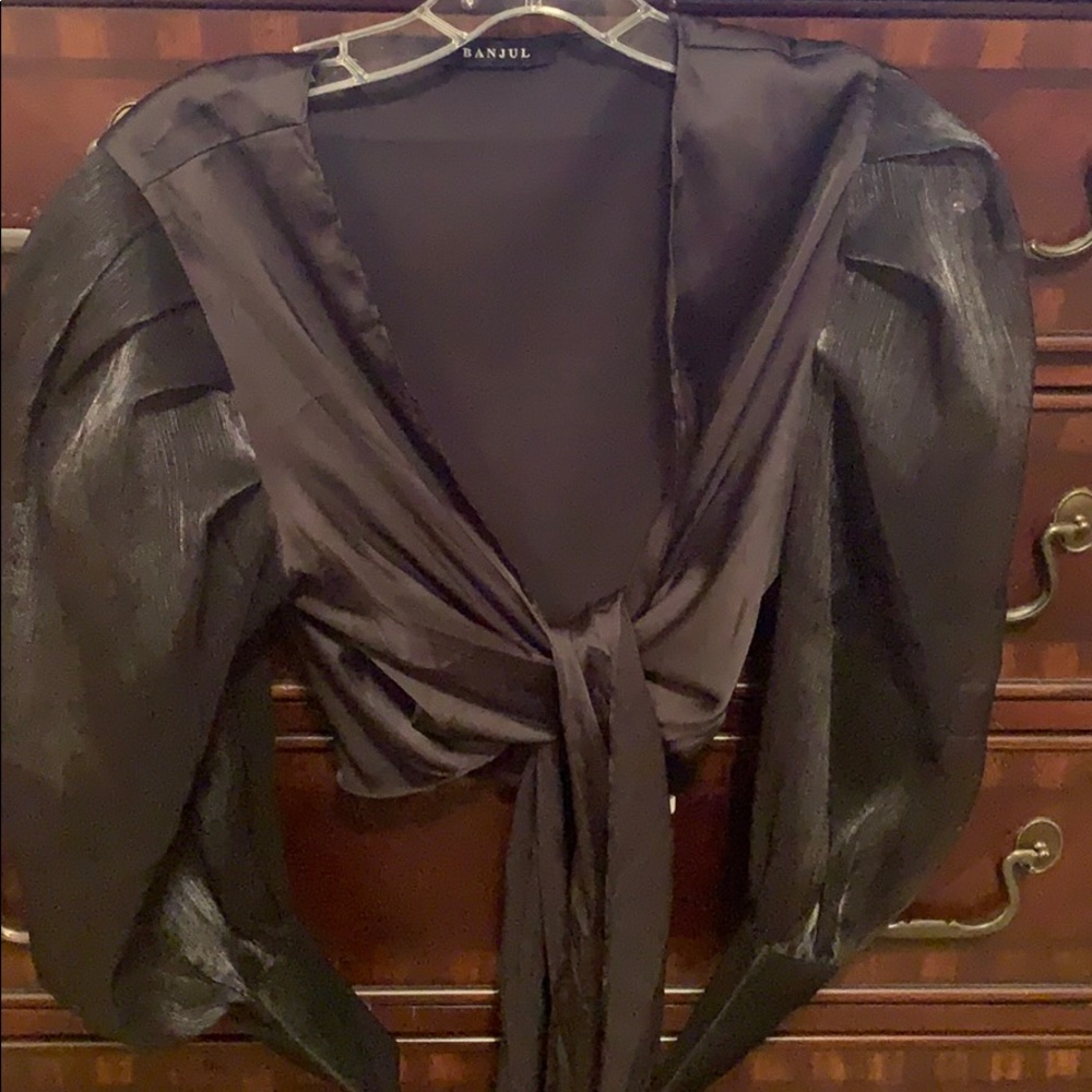 Crop top - Picture 2 of 4